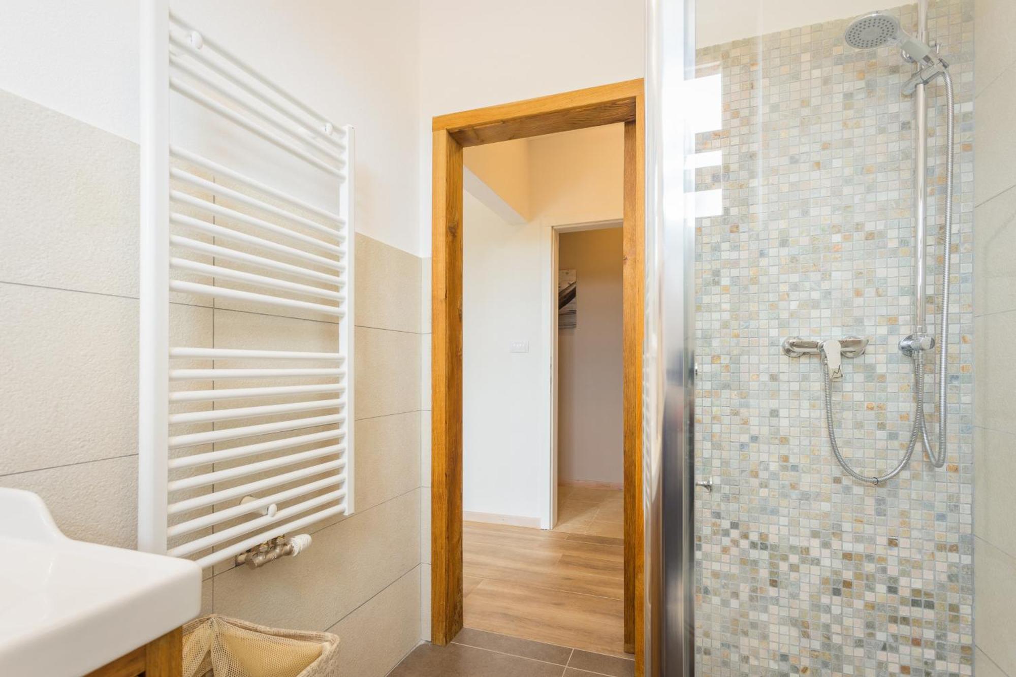 Villa Cirka In Central Istria For 14 Persons With Pool Heating & Pool Table สเวตวินเชนัต ภายนอก รูปภาพ